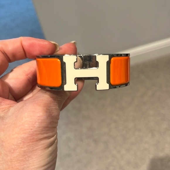 LIMITED/ UNAVAILABLE anymore Cream& Orange PM Hermes Clic Clac H Bracelet - - Picture 5 of 9